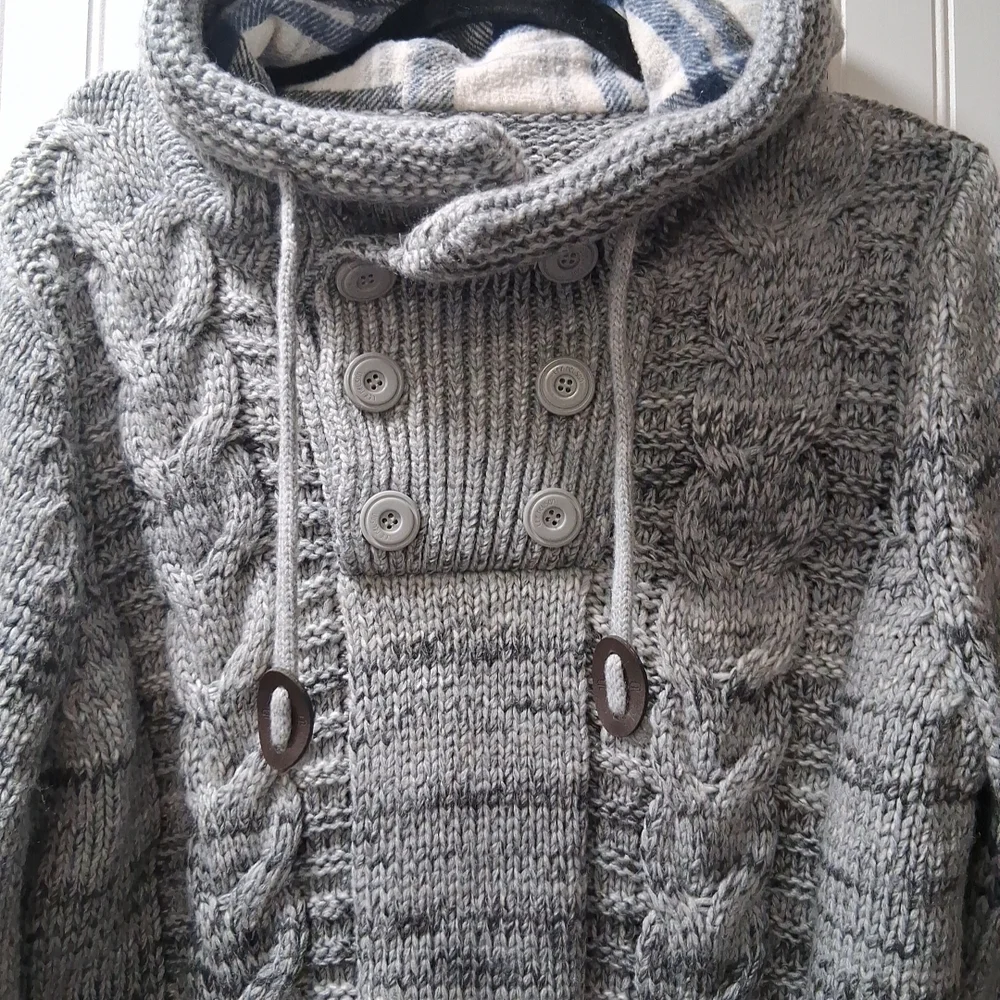 Men's Gray Cable Knit Sweater with Button Detail - Picture 2 of 16